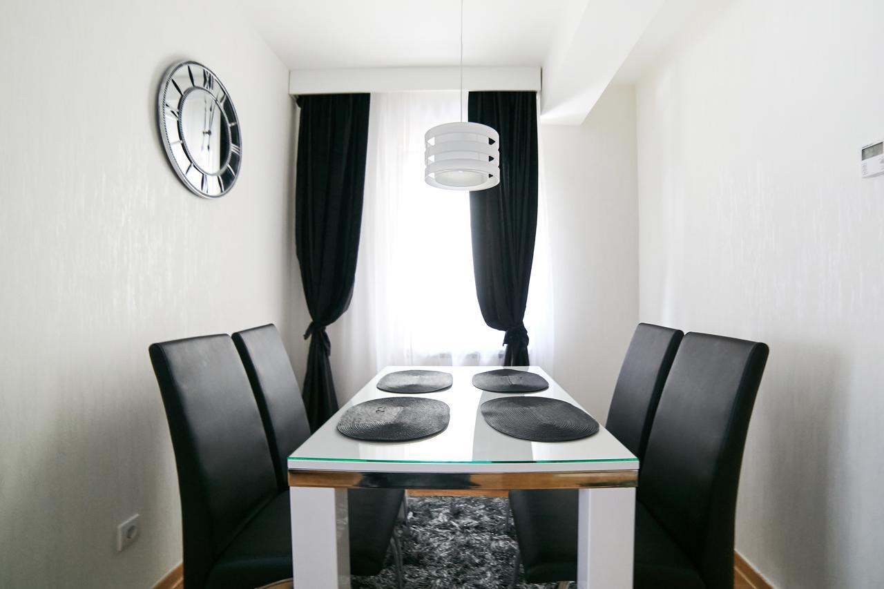 Lux Apartmani Beograd Экстерьер фото