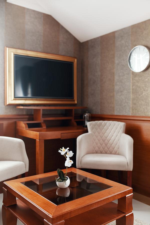 Lux Apartmani Beograd Экстерьер фото